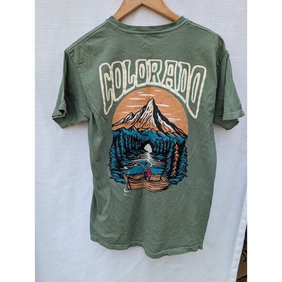 Call Your Mother Colorado Graphic Tee Shirt Sz M Skeleton Fishing Outdoors Boat - Picture 1 of 5